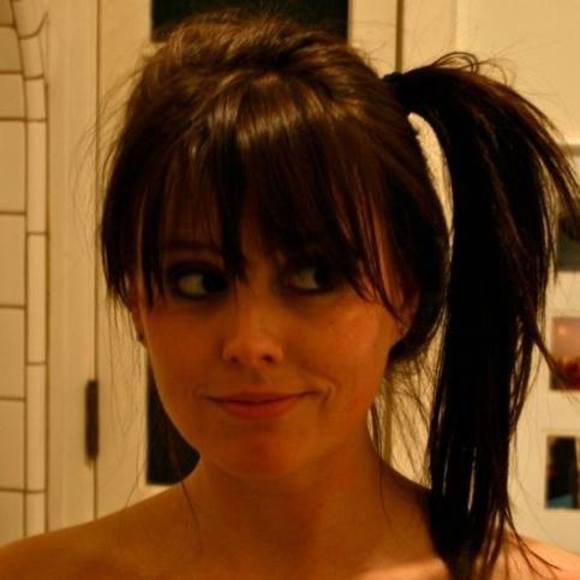 Meet your Posher, Kelly - Picture 1 of 1